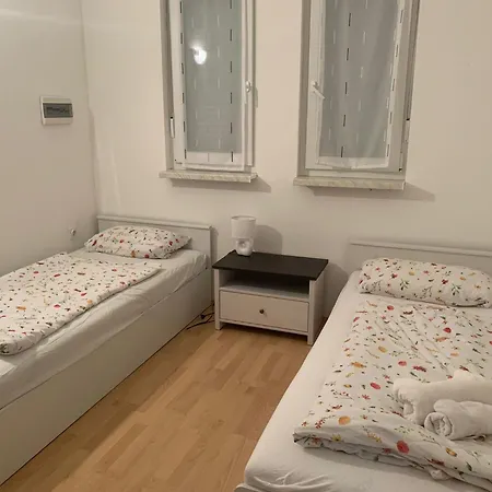 Tuan Apartment *