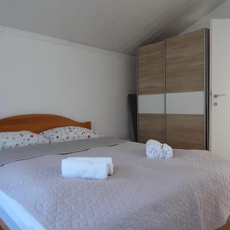 Apartment Tuan *