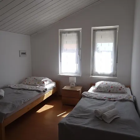 Apartment Tuan Vir